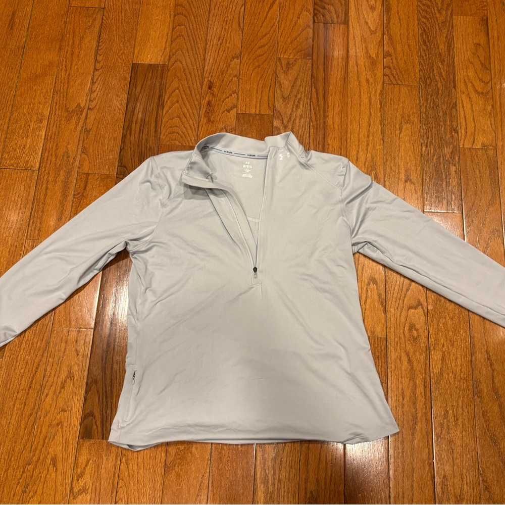 Under Armour Light Gray Performance Pullover